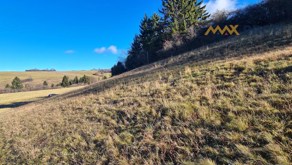 Na predaj pozemok Turčianske Jaseno.