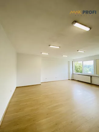 Na prenájom, komerčné priestory, Martin, širšie centrum