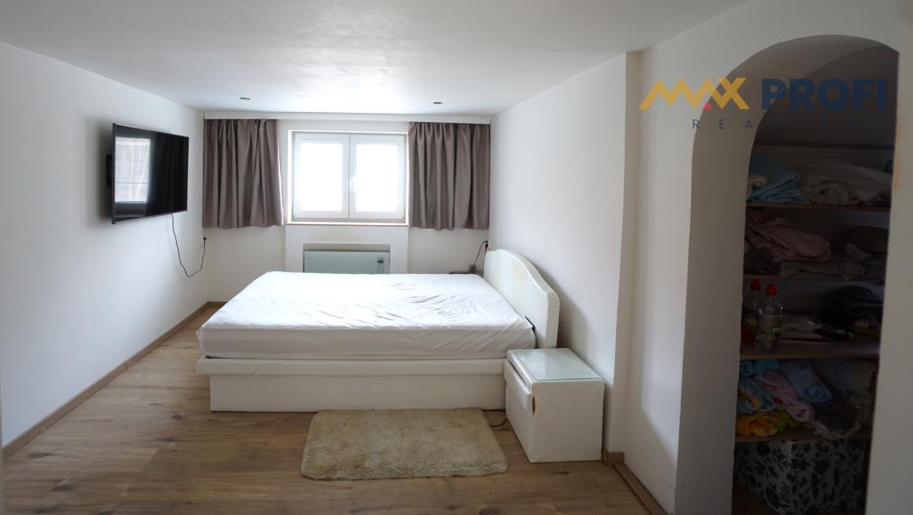 Na predaj, rodinný dom, 138m2  – pokoj, krb a moderné technológie, Martin, Bystrička