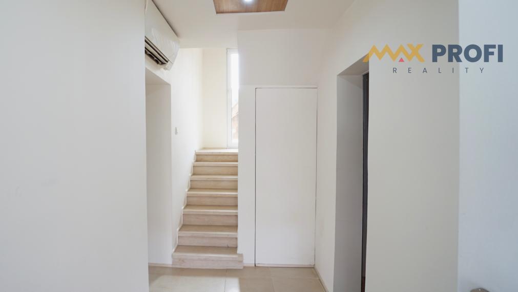 Na predaj, rodinný dom, 138m2  – pokoj, krb a moderné technológie, Martin, Bystrička