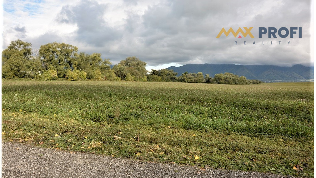 Na predaj pozemok, 9.802m2, okres Martin, časť Tomčany