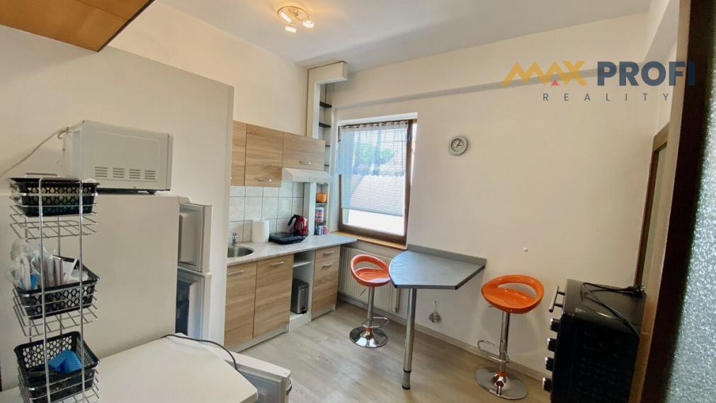 Na prenájom 2 izbový byt, 64  m2,  Martin - Centrum