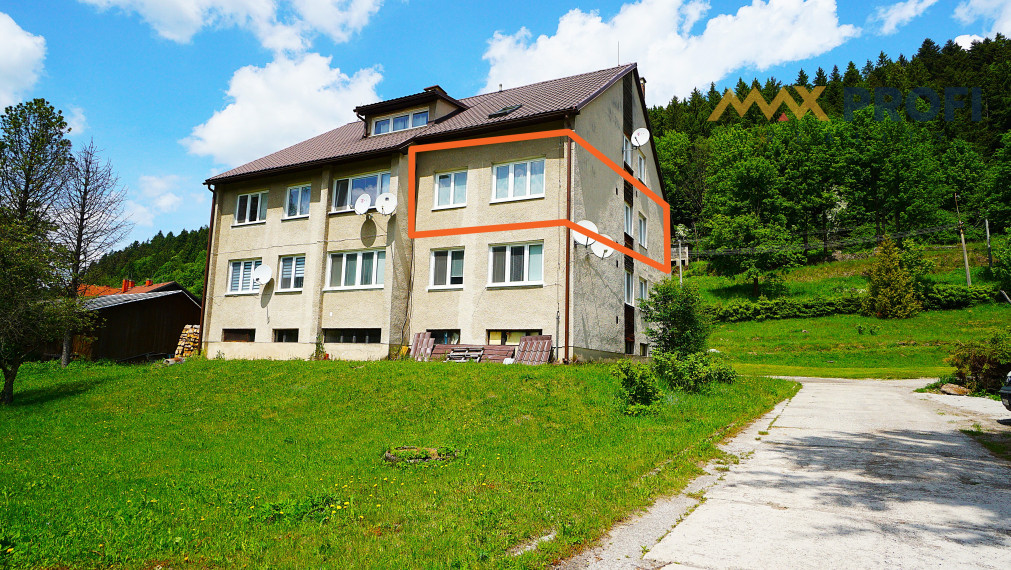 *REZERVOVANÝ*, 3-izb. tehlový byt,, Turček, Turčianske Teplice