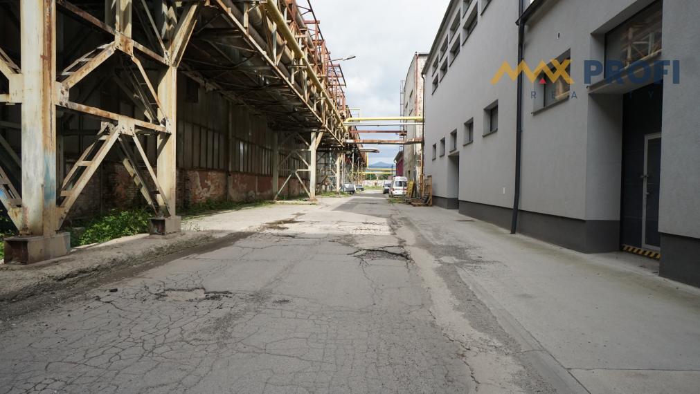 Na prenájom, vykurovaná univerzálna hala, Martin, 388m2