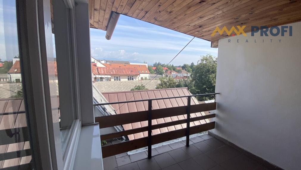 Na prenájom 2 izbový byt, 68 m2,  Martin - Centrum