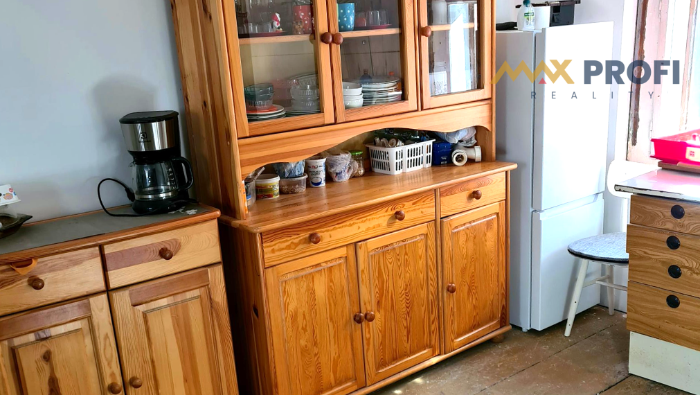 Na predaj, domček 54m2 s veľkým humnom 106m2, Rojkov-Stankovany, Ružomberok