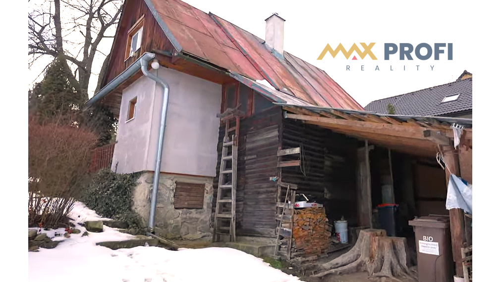 Predaj stavebného pozemku s chatou pri potôčiku, 692m2,  Martin, časť Korunovo