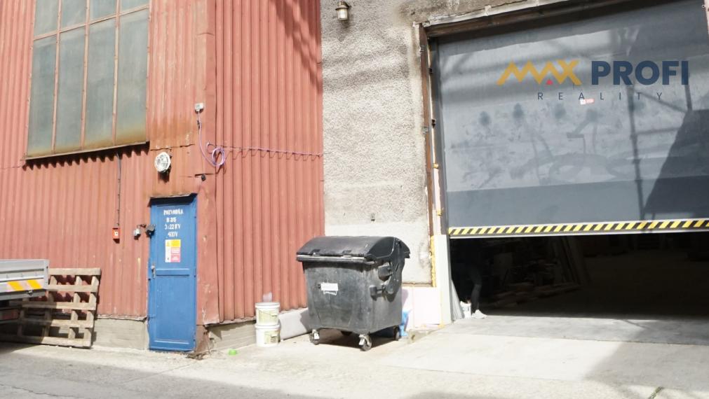 Na prenájom, Ideálny priestor pre vašu firmu - vykurovaná univerzálna hala – Martin, 388m2