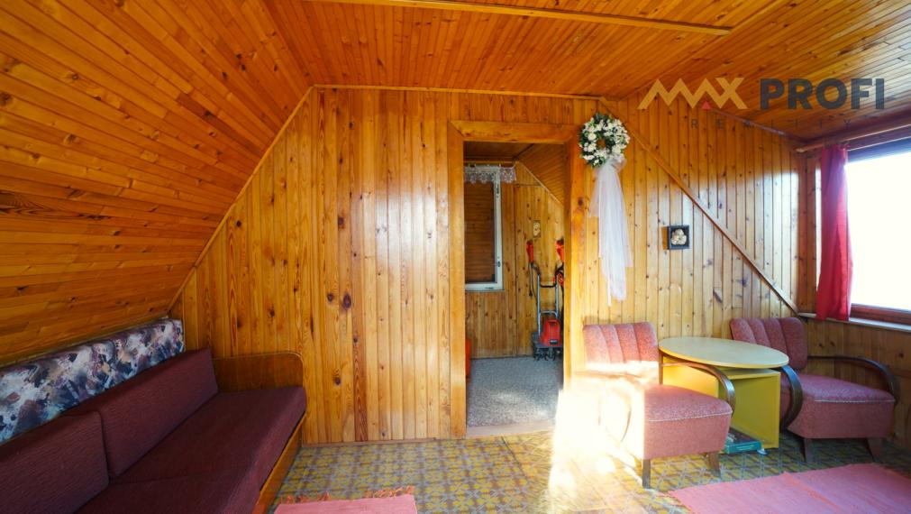 Záhradná chatka s výhľadom a nízkymi nákladmi, záhrada 339m2, Martin