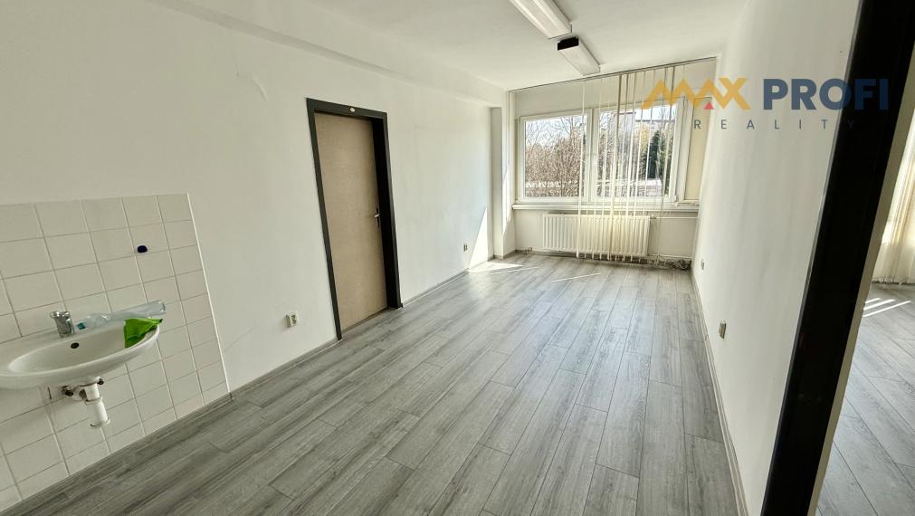 Na prenájom,  priestory, rôzne rozlohy, Martin, širšie centrum