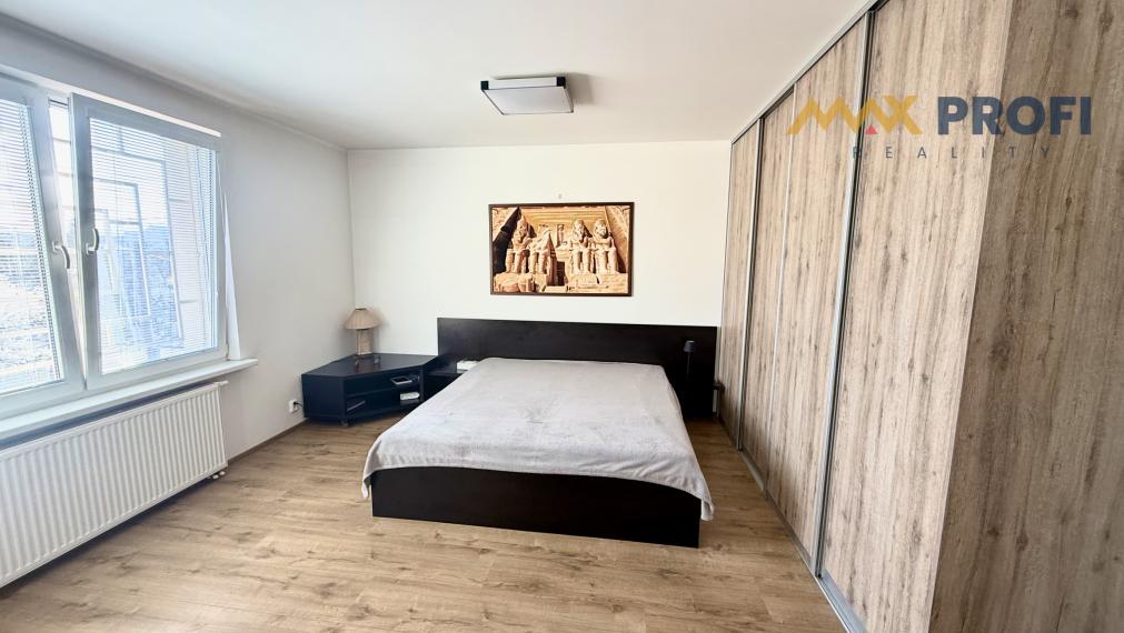 Prenájom, 3 izbový byt 137m2 so záhradou - Martin, širšie centrum