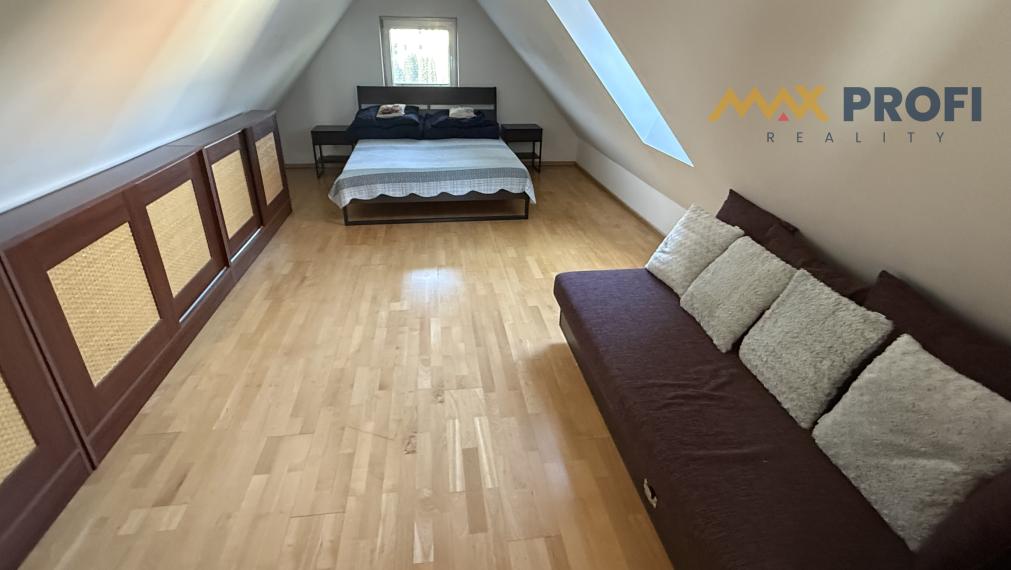 Prenájom, 3 izbový byt 137m2 so záhradou - Martin, širšie centrum