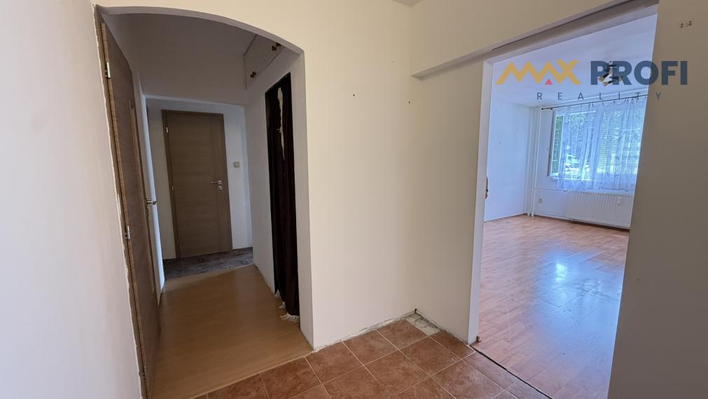 Na predaj  3 izbový byt Záturčie