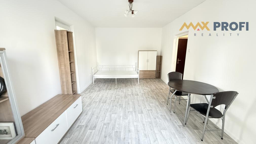 Na prenájom, 1 izb. byt 30m2, loggia 6m2, Martin - širšie centrum