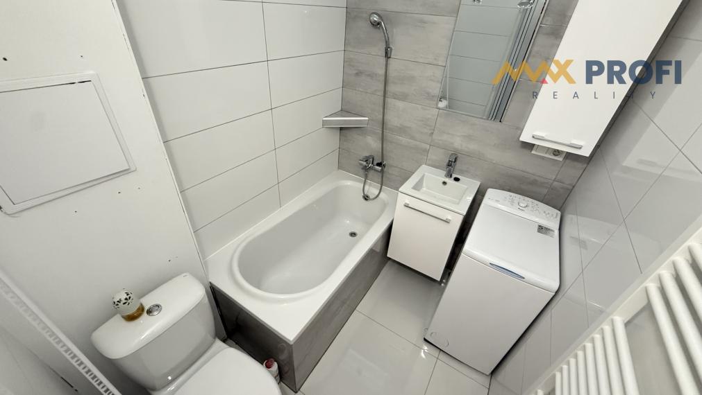 Na prenájom, 1 izb. byt 30m2, loggia 6m2, Martin - širšie centrum