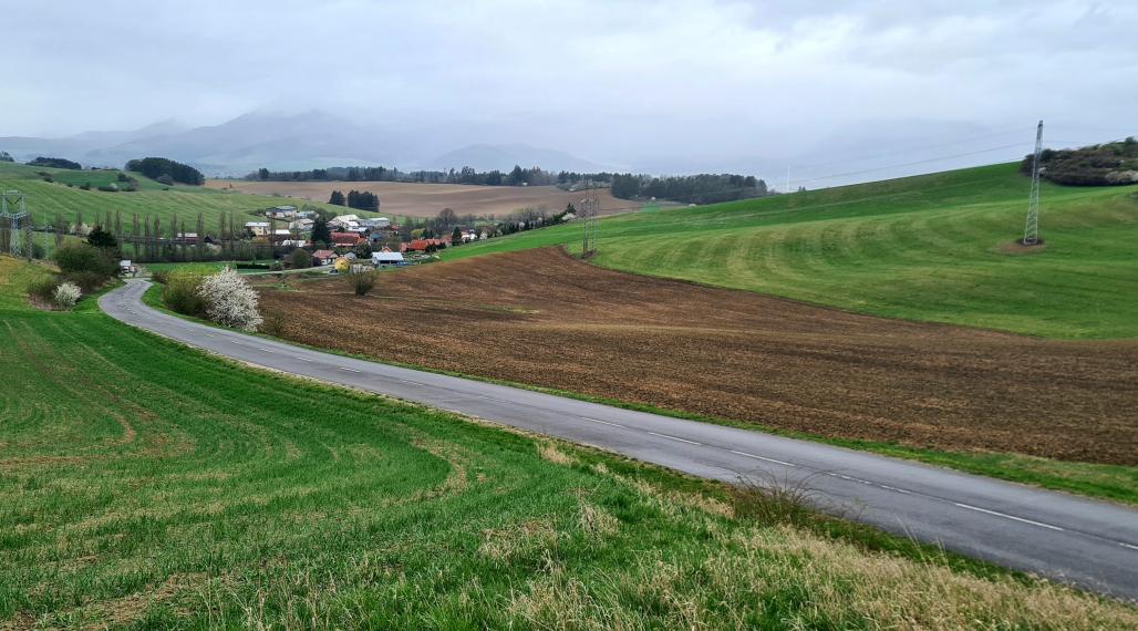 Na predaj, pozemok 5966m2,  Turčianske Jaseno, okres Martin