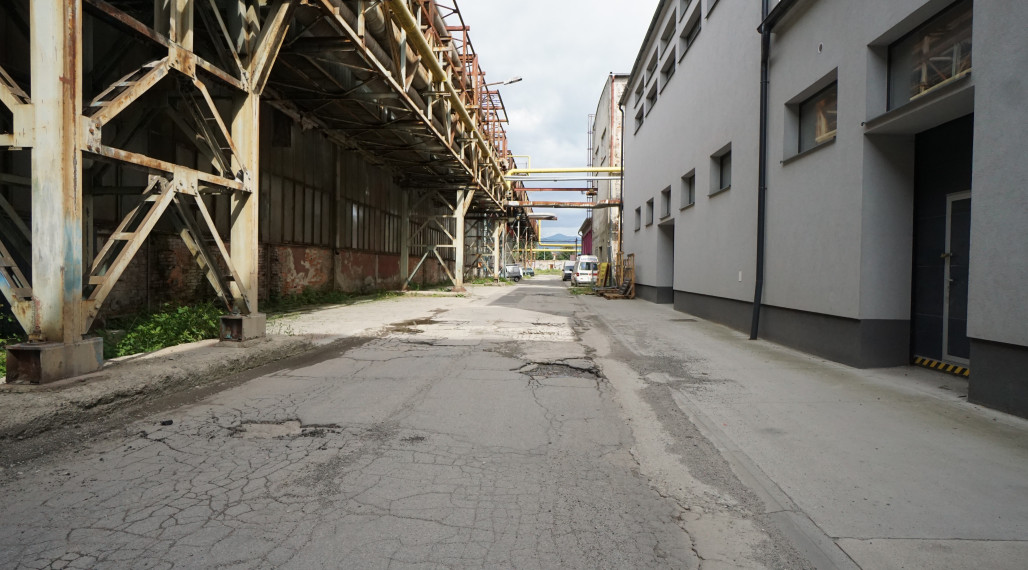 Na prenájom, univerzálna hala v priemyselnej zóne – Martin, 388m2