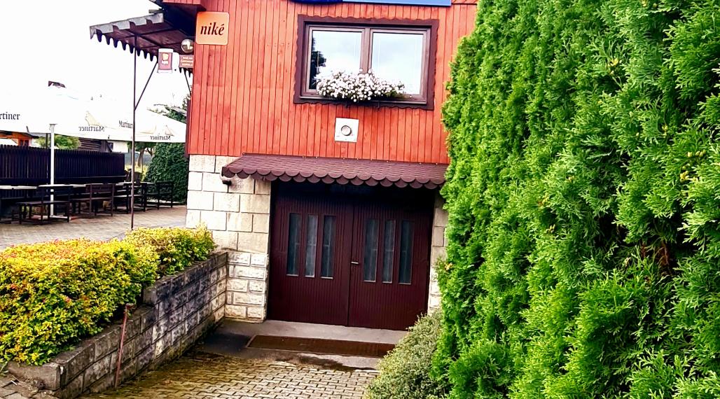 Na predaj , podnikateľský objekt, vidiecky dom,  Žabokreky, Martin