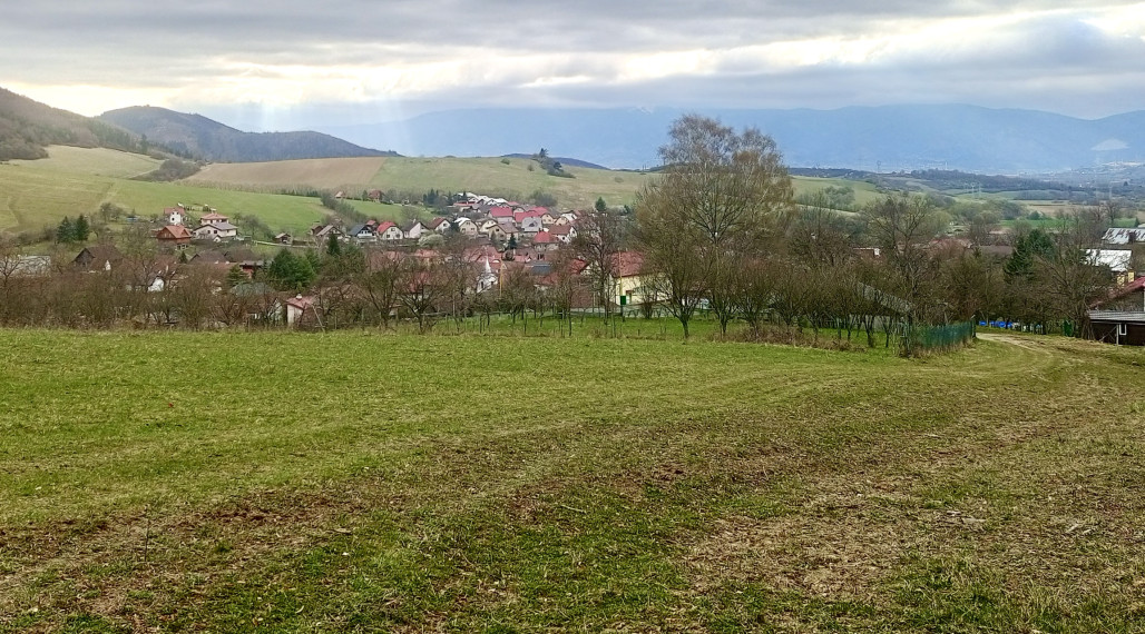 pozemky v územnom pláne pri Martine | Podhradie | Možnosť kúpy samostatne