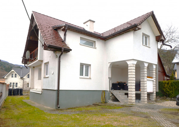 Na predaj, rodinný dom, 138m2  – pokoj, krb a moderné technológie, Martin, Bystrička