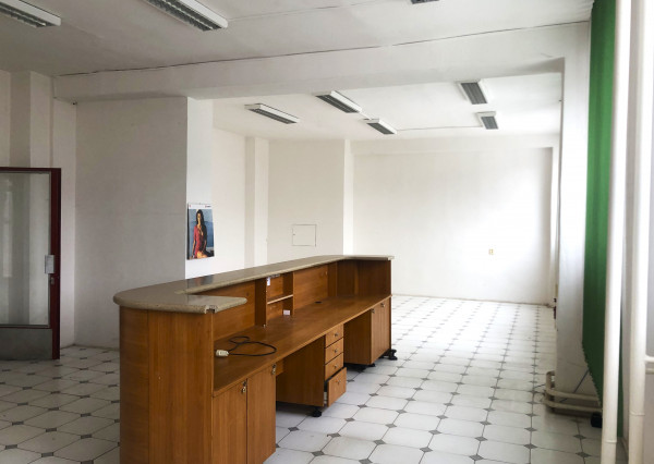 Prenájom, komerčné, kancelárske priestory, rôzne rozlohy miestností, Martin - širšie centrum