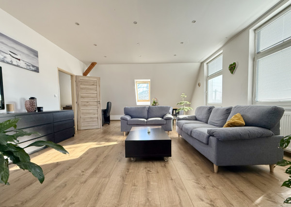 Prenájom, 3 izbový byt 137m2 so záhradou - Martin, širšie centrum