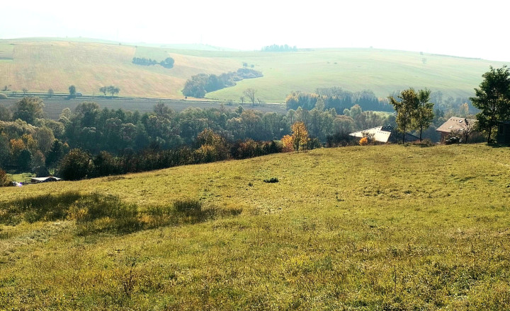 Investičný pozemok v obci Zbyňov - fotografia 2