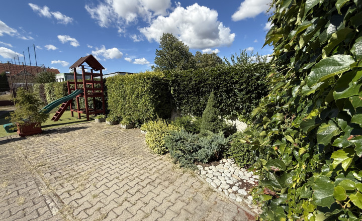 PREDAJ, komerčný objekt pri Martine | 240 m² + 676 m² POZEMOK | Žabokreky, Martin - fotografia 3