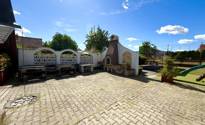 PREDAJ, komerčný objekt pri Martine | 240 m² + 676 m² POZEMOK | Žabokreky, Martin - fotografia 5