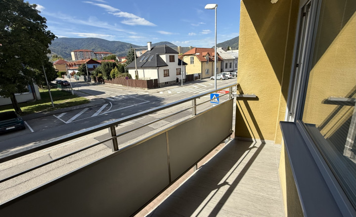 Na prenájom 2 izbový byt, 47  m2  s  loggiou a parkovacím miestom, Martin - Priekopa. - fotografia 5