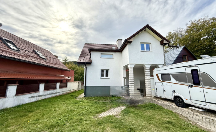 Predaj: Rodinný dom s vlastnou výrobou a ukladaním energie – Bystrička, Martin