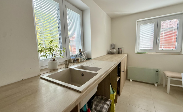 Predaj: Rodinný dom s vlastnou výrobou a ukladaním energie – Bystrička, Martin - fotografia 15