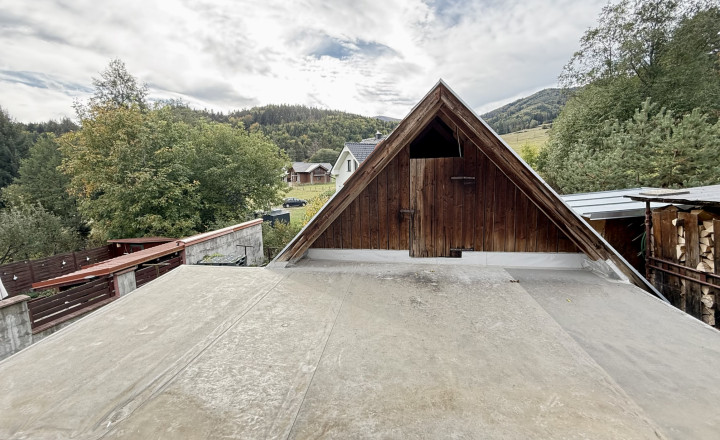 Predaj: Rodinný dom s vlastnou výrobou a ukladaním energie – Bystrička, Martin - fotografia 7